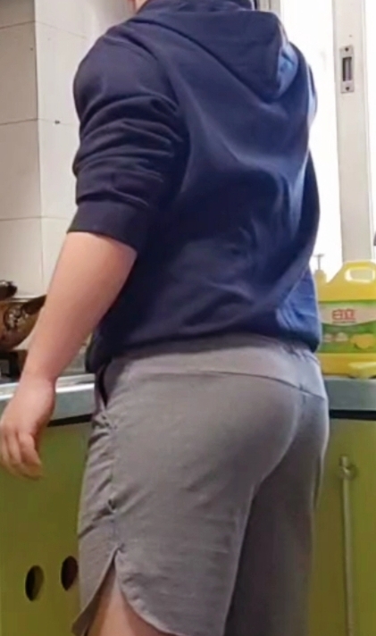 白壮小熊
